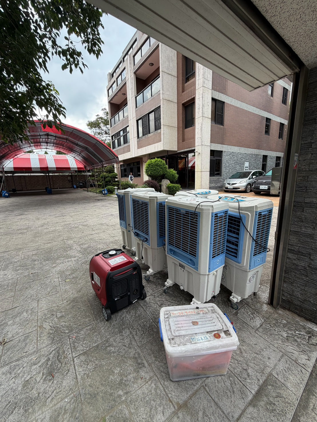 攤位市集電力神隊友｜發電機＋行動冷氣租借方案