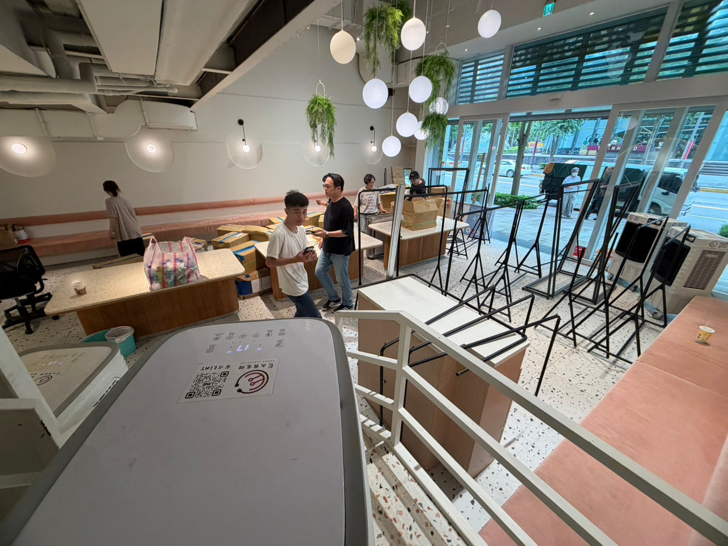 質感體驗，涼感升級｜品牌快閃店・頂級空調環境控制方案
